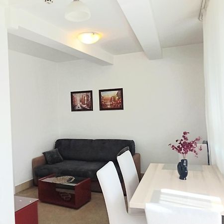 Wing 3 Apartman ,,Bc ,, Jagodina Exterior photo